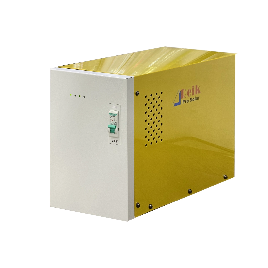 (2768) Ups inversor 3 tomas marca reik bateria litio 24 amp/h 500w