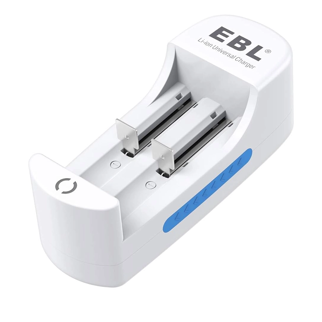 (2502) Cargador EBL de pila AAA y AA   C839